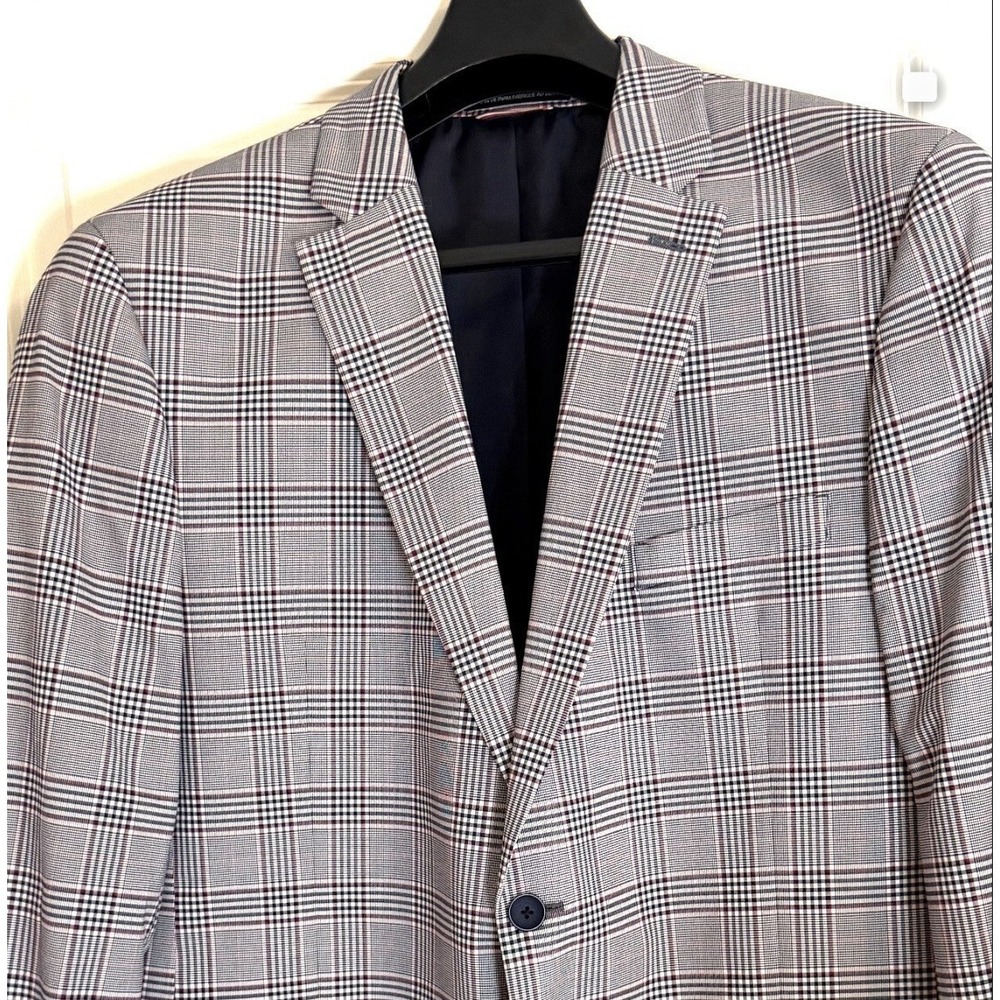 Tommy Hilfiger‎ Plaid Suit Jacket Gray 46R Double-Vented Notch Lapel Men's